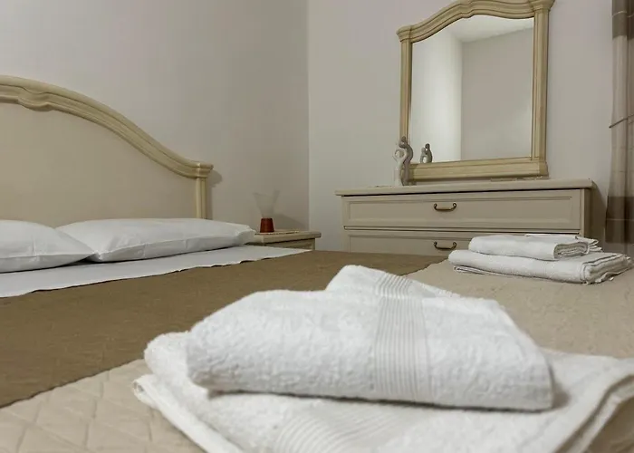 Endless Summer House I Casoni